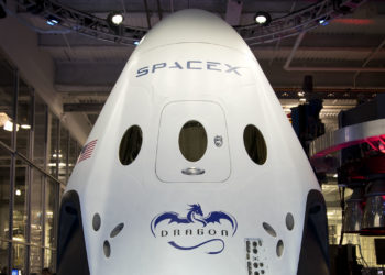 SpaceX's Dragon V2