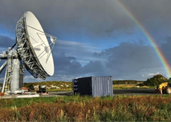 SouthPAN satellite dish at Awarua on New Zealand’s South Island (Courtesy/Lockheed Martin)